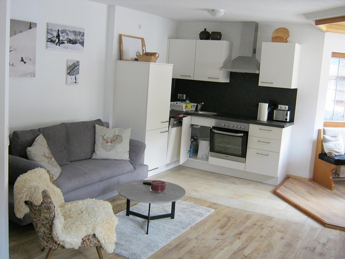 Appartement Mitte Reit im Winkl Exterior foto